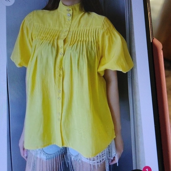 Women's Dress Blouse Size S, M, L - Picture 3 of 4